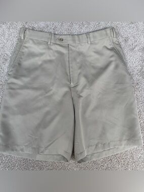 Jos A Bank Ledbetter Golf Shorts Size 35 Regular Expandable Waist Flat Front